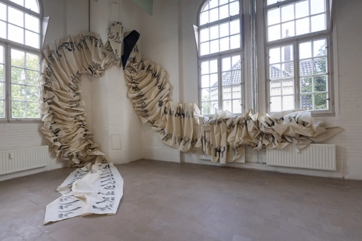Tangled up in Words 2022, solo expositie